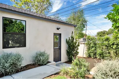8121 Chase, Los Angeles, CA 90045 - Photo 35