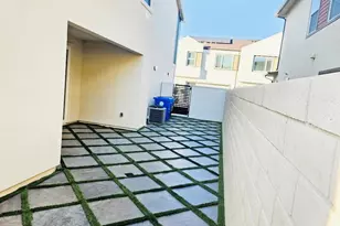 27637 Ensemble, Valencia, CA 91381 - Photo 19