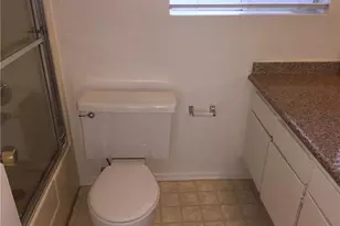 637 Manhattan Beach Blvd, Manhattan Beach, CA 90266 - Photo 17