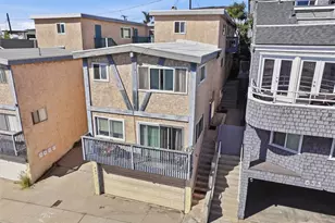 637 Manhattan Beach Blvd, Manhattan Beach, CA 90266 - Photo 1