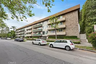 525 N Sycamore Ave, Los Angeles, CA 90036 - Photo 23
