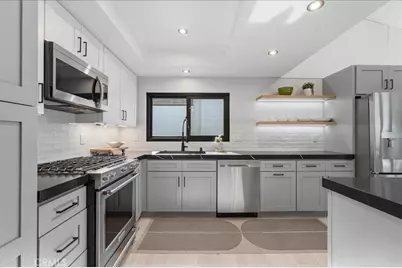 729 N Juanita, Redondo Beach, CA 90277 - Photo 11