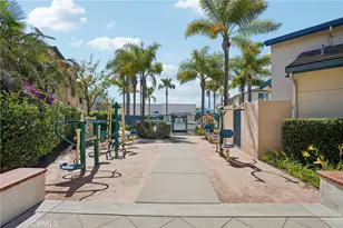 12041 Stanley Park Ct, Hawthorne, CA 90250 - Photo 31