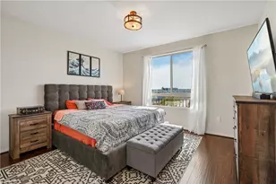 12041 Stanley Park Ct, Hawthorne, CA 90250 - Photo 3