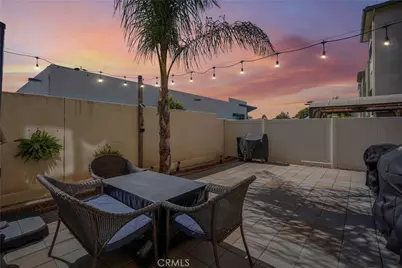 12041 Stanley Park Court, Hawthorne, CA 90250 - Photo 25