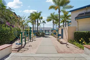 12041 Stanley Park Ct, Hawthorne, CA 90250 - Photo 31