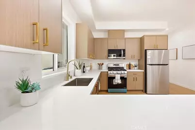 642 E Fairview Boulevard #A, Inglewood, CA 90302 - Photo 23