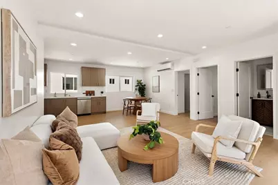 642 E Fairview Boulevard #C, Inglewood, CA 90302 - Photo 3