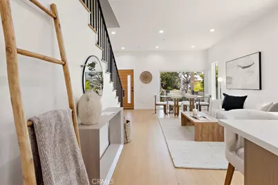 642 E Fairview Boulevard #B, Inglewood, CA 90302 - Photo 13