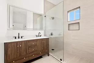 642 E Fairview Blvd, Inglewood, CA 90302 - Photo 33