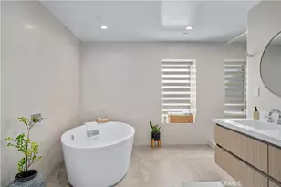 14157 Tiara St, Sherman Oaks, CA 91401 - Photo 11