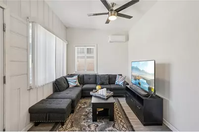 3944 W 111th Place, Inglewood, CA 90303 - Photo 19