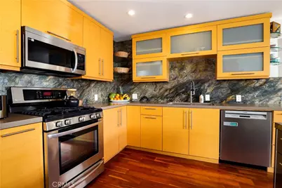 1214 14th Street #203, Santa Monica, CA 90404 - Photo 17