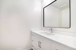 927 N Kings Road, West Hollywood, CA 90069 - Photo 25