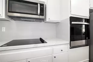 927 N Kings Road, West Hollywood, CA 90069 - Photo 15