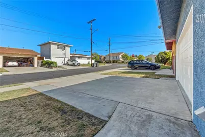 22737 Rashdall, Carson, CA 90745 - Photo 5