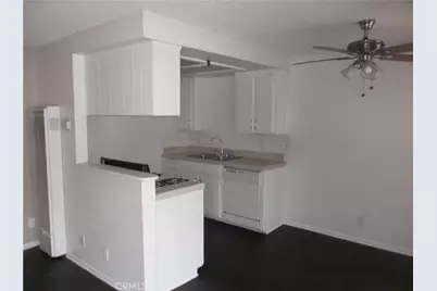 4823 W 118th Place, Hawthorne, CA 90250 - Photo 3