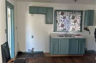 1321 E 108th, Los Angeles, CA 90059 - Photo 9