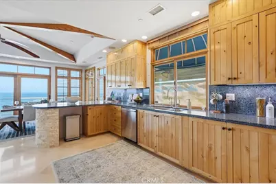 807 Esplanade, Redondo Beach, CA 90277 - Photo 9