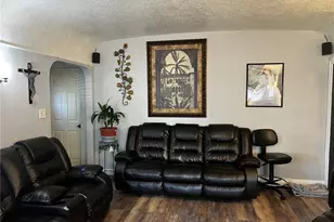 2376 Locust Ave, Long Beach, CA 90806 - Photo 5