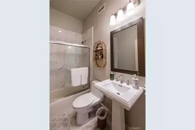 230 Ardmore Avenue, Hermosa Beach, CA 90254 - Photo 21