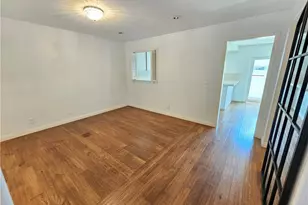27 Tiburon Ct, Manhattan Beach, CA 90266 - Photo 25