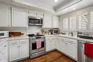 27 Tiburon Ct, Manhattan Beach, CA 90266 - Photo 19