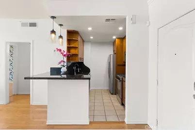 11225 Peach Grove #203, North Hollywood, CA 91601 - Photo 11