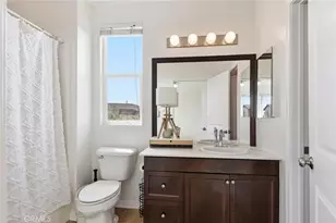 12027 Acadia Ct, Hawthorne, CA 90250 - Photo 29
