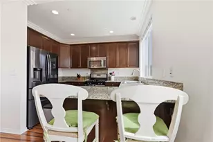 12027 Acadia Ct, Hawthorne, CA 90250 - Photo 9