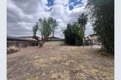 1064 Waters, Pomona, CA 91766 - Photo 23