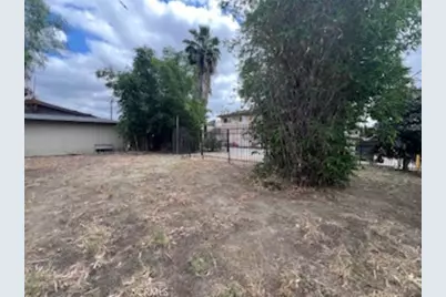 1064 Waters, Pomona, CA 91766 - Photo 21