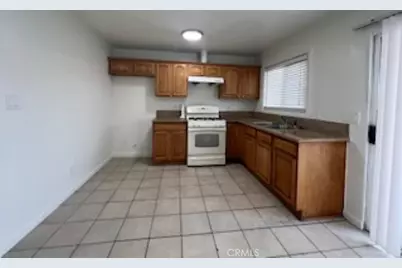 1064 Waters, Pomona, CA 91766 - Photo 7