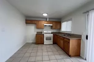 1064 Waters, Pomona, CA 91766 - Photo 7