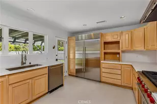 8418 Belford Ave, Los Angeles, CA 90045 - Photo 11