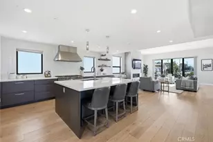 959 5th St, Hermosa Beach, CA 90254 - Photo 9