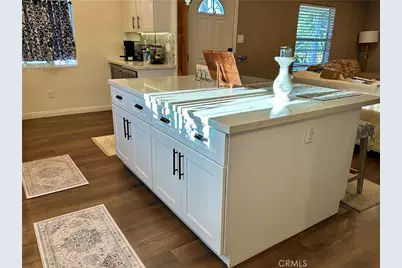 2570 E Washington, Carson, CA 90810 - Photo 5