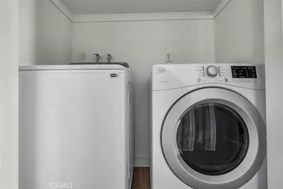 1731 Spreckels Lane, Redondo Beach, CA 90278 - Photo 29