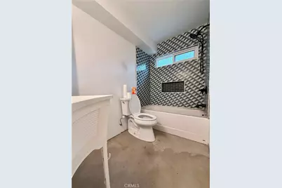 1108 Camino Real, Redondo Beach, CA 90277 - Photo 13