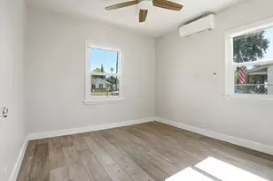 8658 Newport Ave, Fontana, CA 92335 - Photo 21