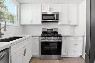 8658 Newport Ave, Fontana, CA 92335 - Photo 13