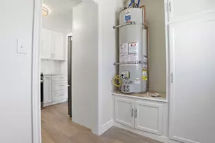 8658 Newport Ave, Fontana, CA 92335 - Photo 25