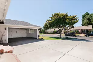 3651 W 147th St, Hawthorne, CA 90250 - Photo 29