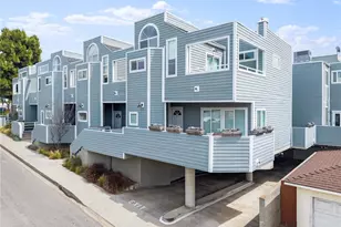 1300 12th St, Manhattan Beach, CA 90266 - Photo 37