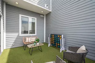 1300 12th St, Manhattan Beach, CA 90266 - Photo 9