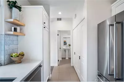 1300 12th Street #E, Manhattan Beach, CA 90266 - Photo 17