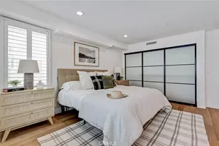 225 Rosecrans Pl, Manhattan Beach, CA 90266 - Photo 25