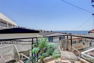 225 Rosecrans Place, Manhattan Beach, CA 90266 - Photo 9