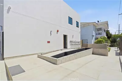 1009 E 29th Street, Los Angeles, CA 90011 - Photo 3
