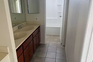 134 Racquet Club, Compton, CA 90220 - Photo 13